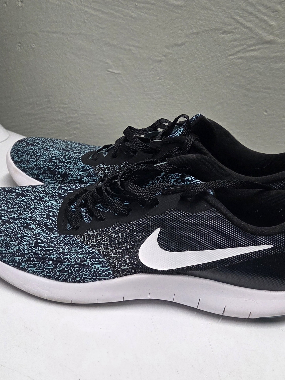 Nike Women’s Black & Teal Knit Running Shoes